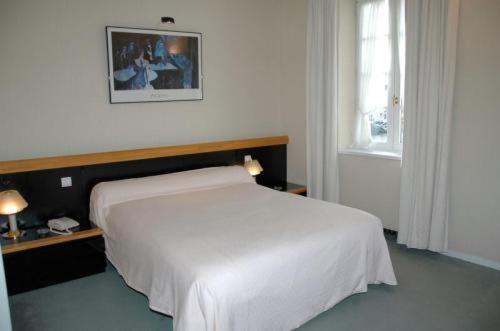 Hotel Absolue Renaissance Magny-Cours Habitación foto